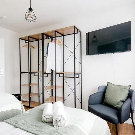 Janu-homes - 2 - 5 Betten, Schlossblick Vom Roemer Runkel