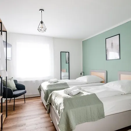 Janu-homes - 3 - 5 Betten, Schlossblick Vom Roemer Apartment Runkel