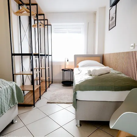 Janu-homes - 2 - 5 Betten, Schlossblick Vom Roemer شقة