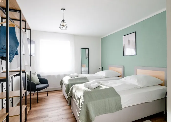 Janu-homes - 2 - 5 Betten, Schlossblick Vom Roemer Apartman Runkel